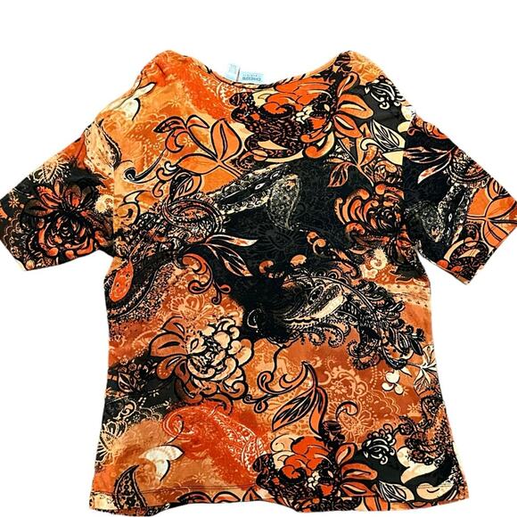Chico’s Travelers Women’s 3 (16) Short Sleeve V-Neck Shirt Orange & Black Print - Picture 2 of 7